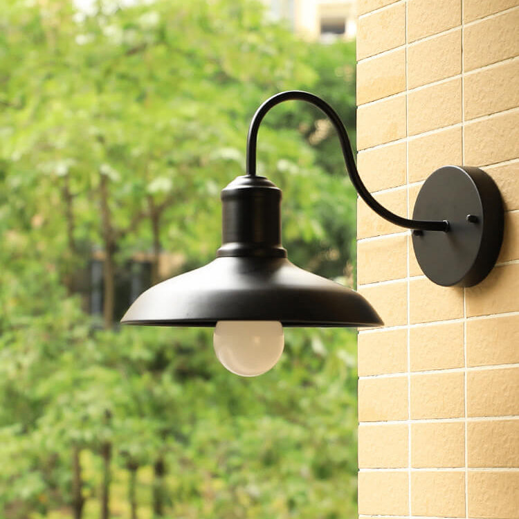 Retro Loft Dome Eisen Außen Wasserdicht 1-Licht Gebogene Arm Wand Sconce Lampe | Karnz