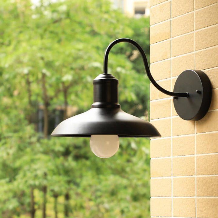Retro Loft Dome Eisen Außen Wasserdicht 1-Licht Gebogene Arm Wand Sconce Lampe | Karnz