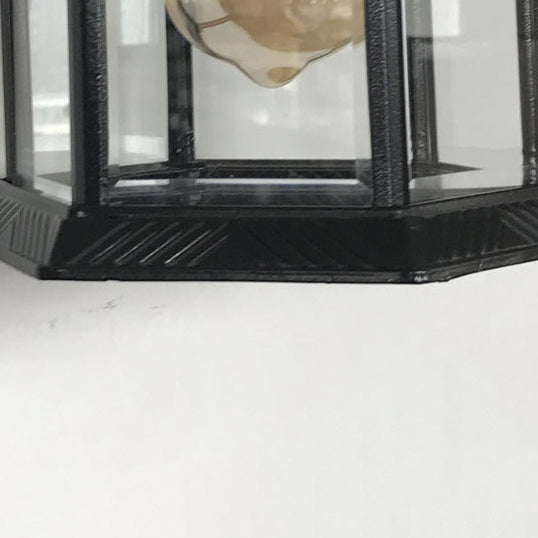 Traditioneller Vintage sechseckiger Schloss-Aluminium-Glas 1-Licht Außenwandlaterne für Garten | Karnz