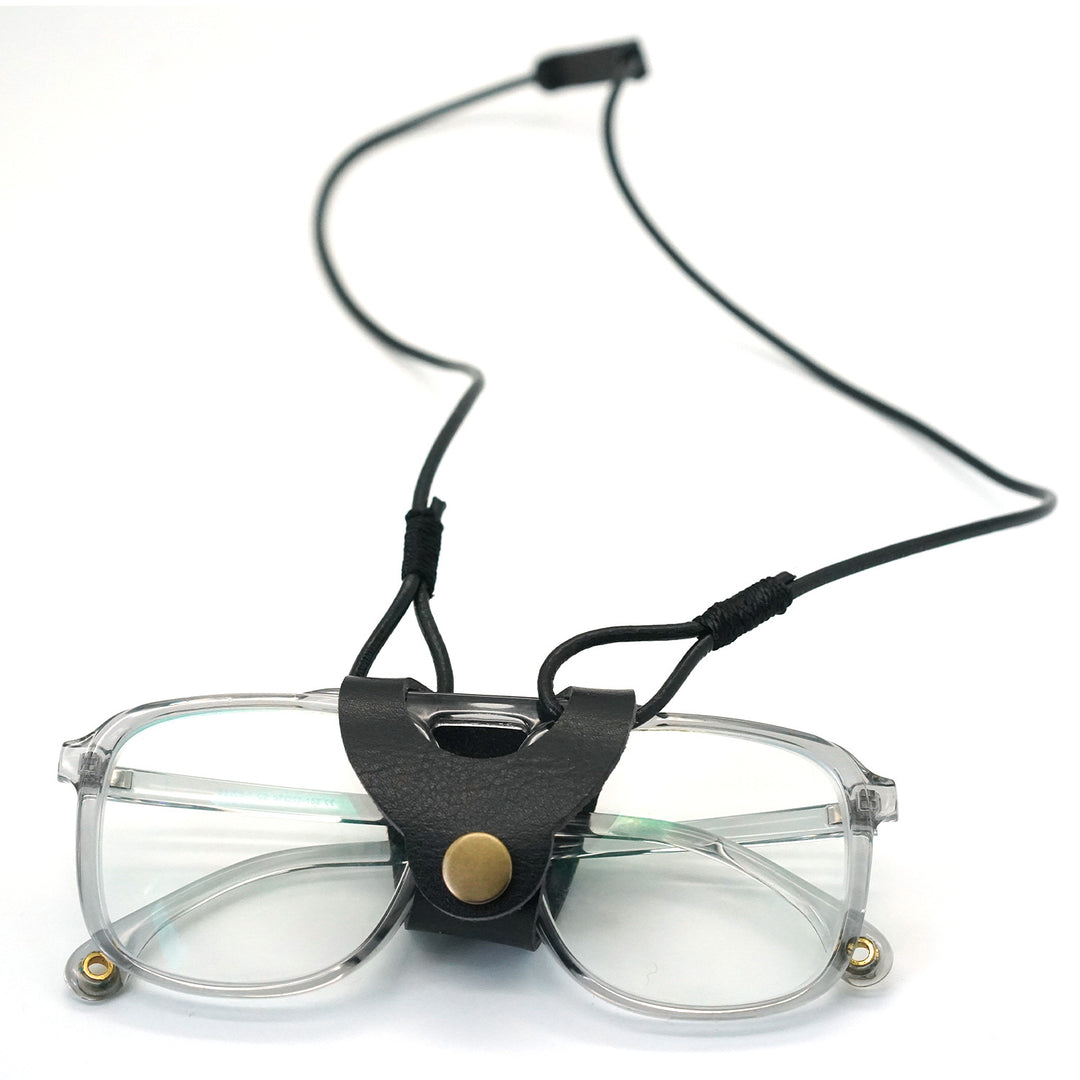 Vielseitiger Brillenhalter Karnz