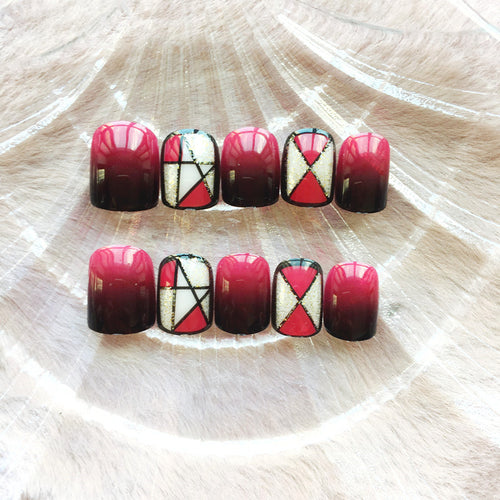 Künstlerisches Ombre Press-On Nageldesign