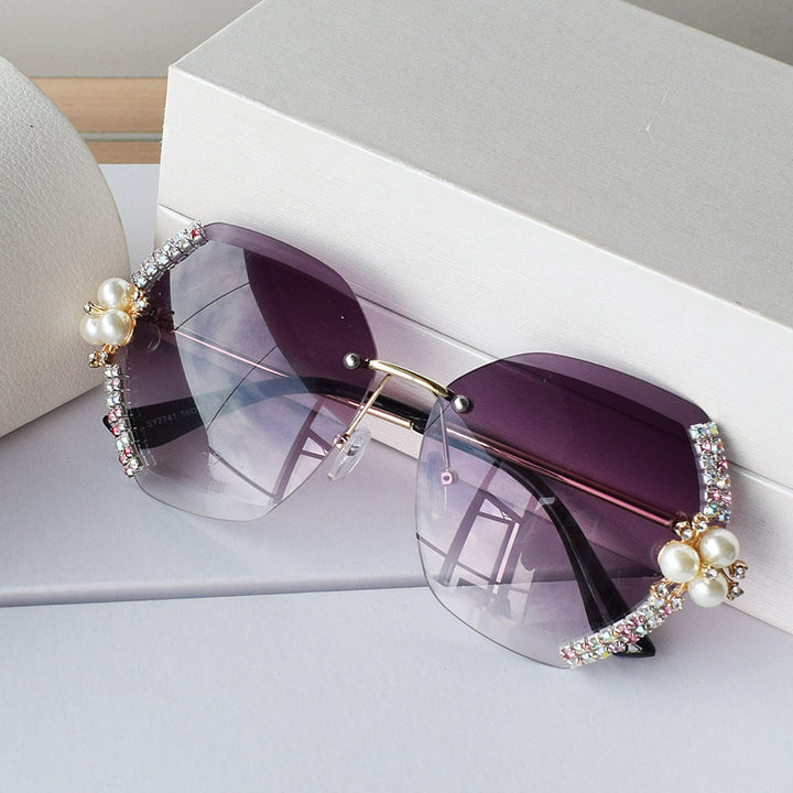 Damen extravagante Oversized-Sonnenbrille mit Perlverzierungen Karnz