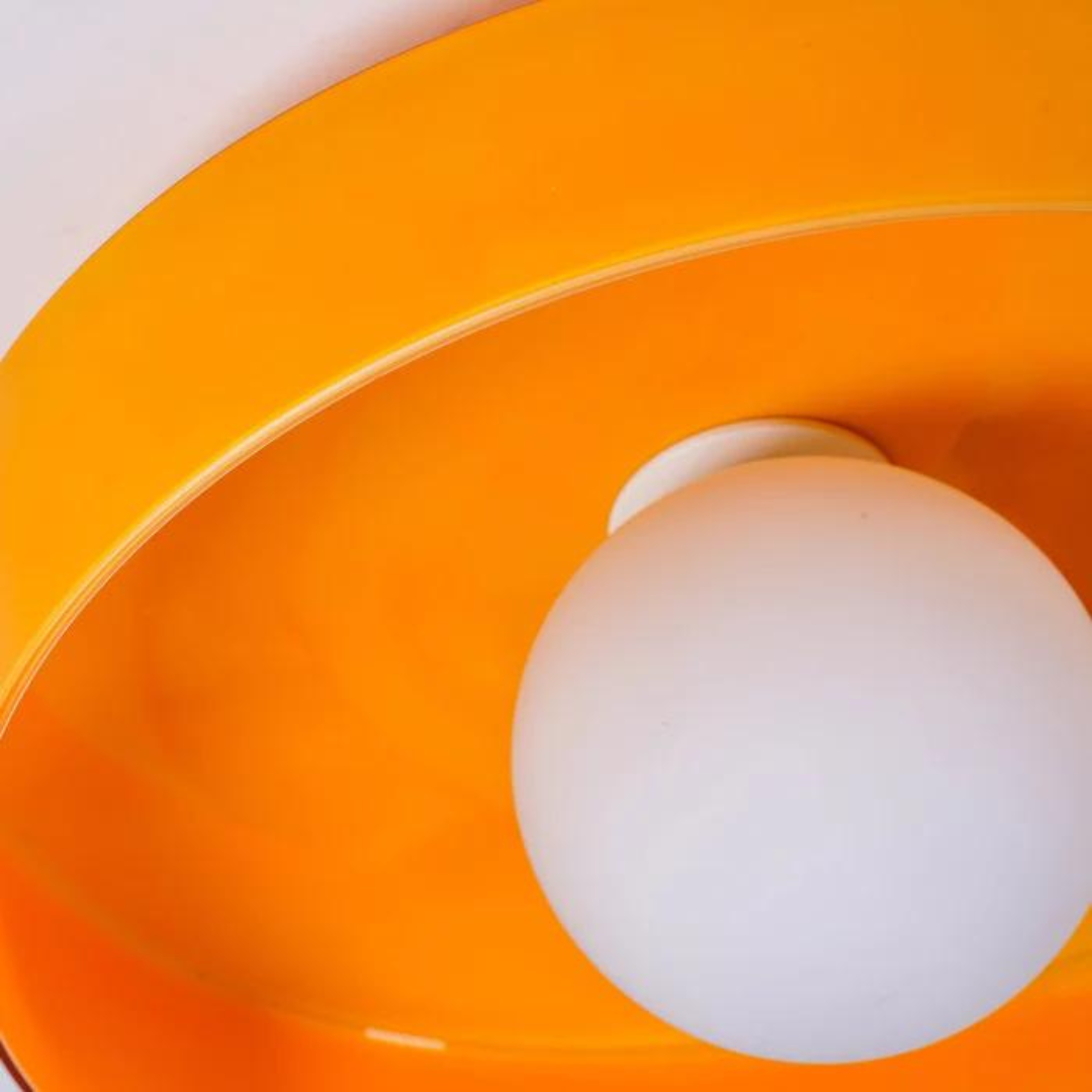 Runde Deckenlampe mit stilvoller Funktionalität - LumiSphere | Karnz