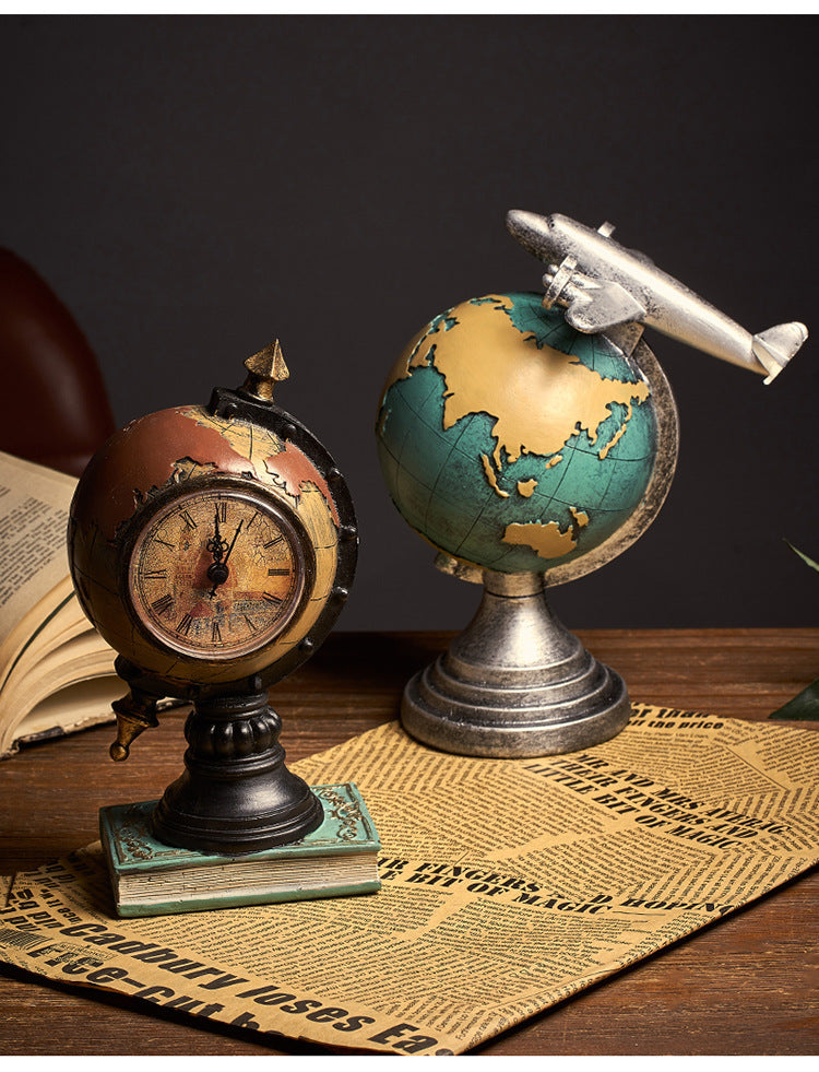 Retro Globe Clock | Karnz