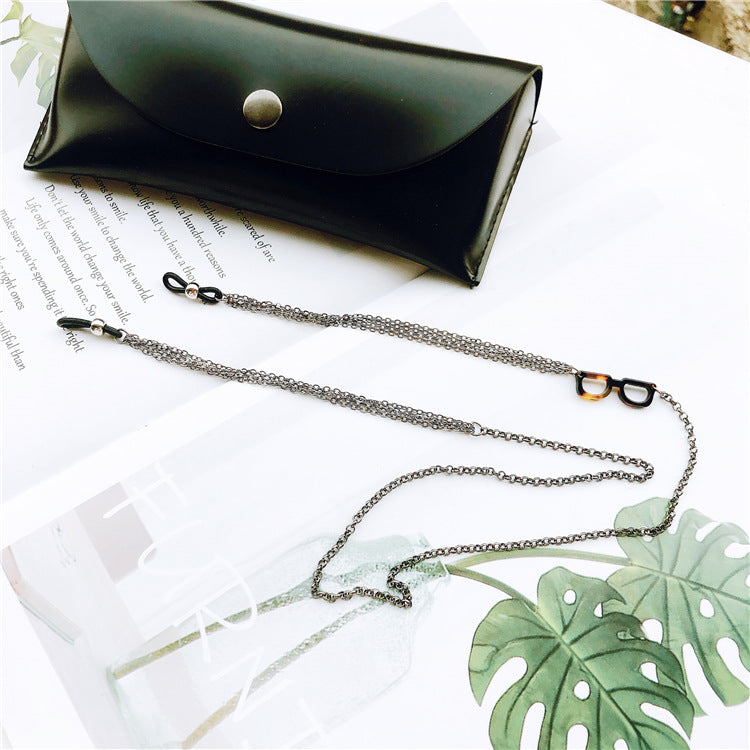Stylischer Multi-Chain Brillenhalter Karnz