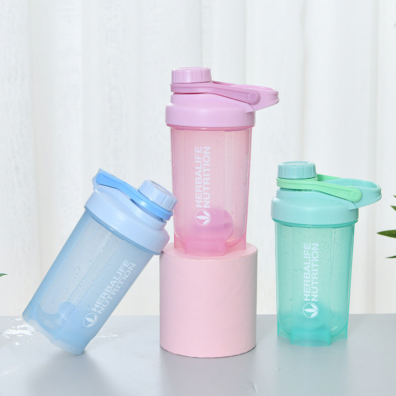 Unisex Shakerflasche mit Mixer-Ball für Fitness- und Protein-Getränke Karnz