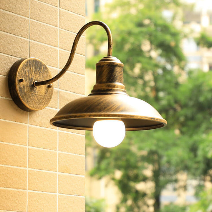 Retro Loft Dome Eisen Außen Wasserdicht 1-Licht Gebogene Arm Wand Sconce Lampe | Karnz