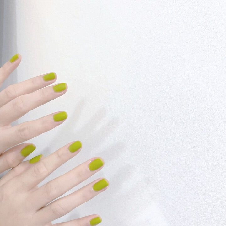 Künstliche Nagelkunst im modernen Stil Karnz