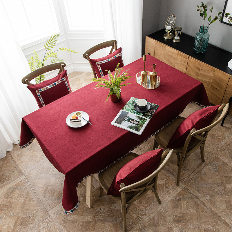 Moderne dekorative Tischdecke