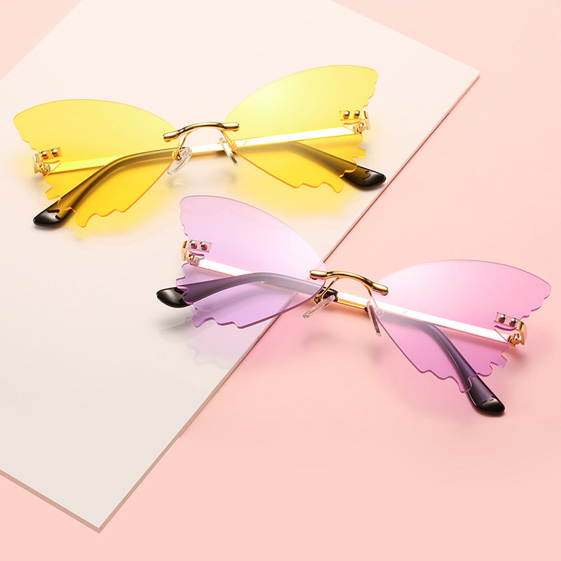 Schmetterlingsform Statement Sonnenbrille Karnz