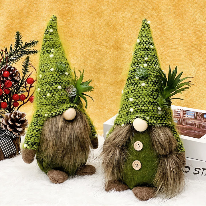 Weihnachtswichtel mit Sukkulenten-Design
