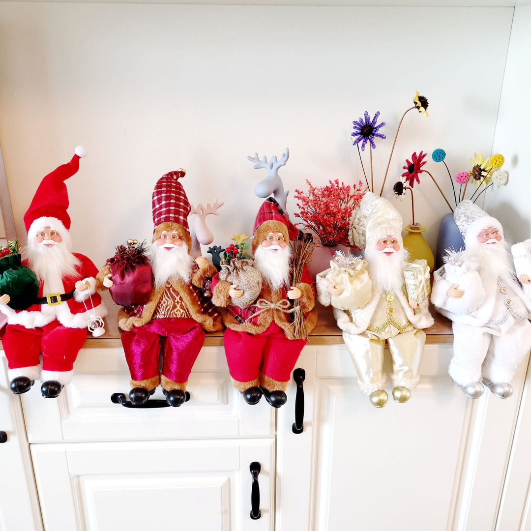 Dekorative Weihnachtsmann Figuren