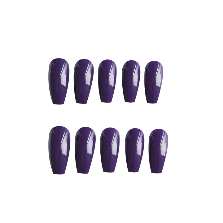 Künstliche Nagelverlängerungen mit Hochglanz-Finish Karnz