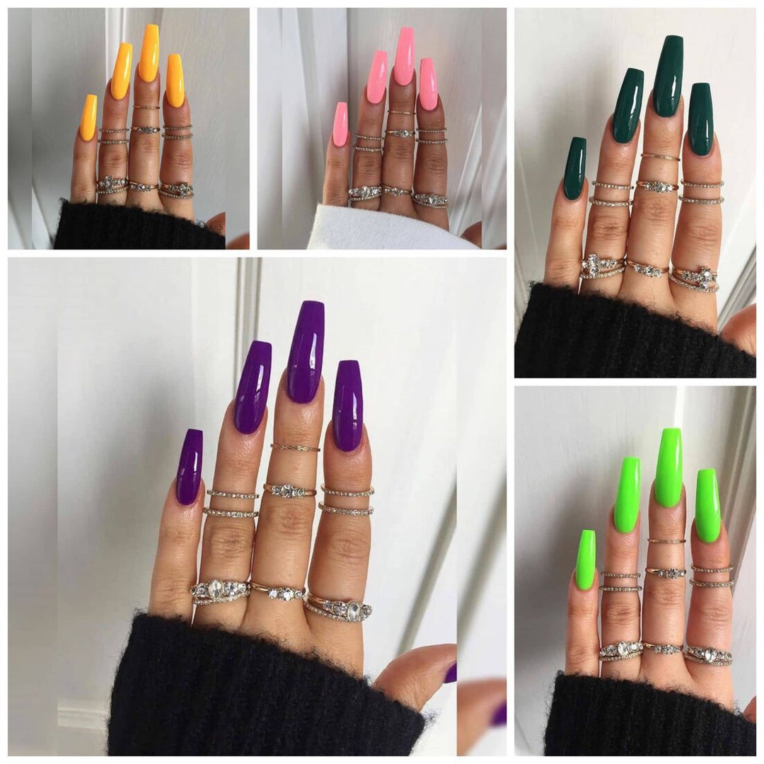 Künstliche Nagelverlängerungen mit Hochglanz-Finish Karnz