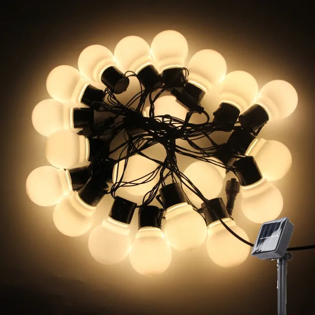 Wasserdichte Lichterkette für den Außenbereich – Solar-Gartenbeleuchtung für Balkon und Terrasse