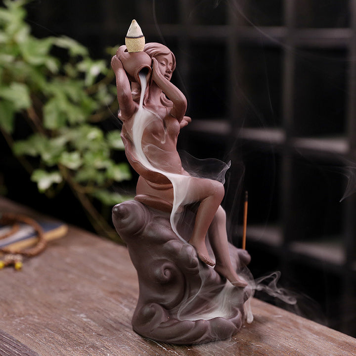 Künstlerische Figurine Räuchergefäß