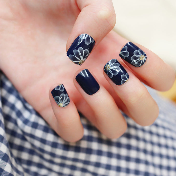 Künstlerisches Floral Press-On Nagelset