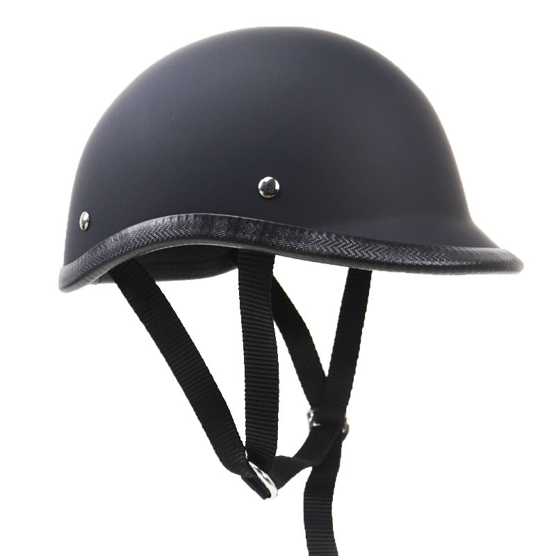 Klassischer schützender Motorradhelm Karnz