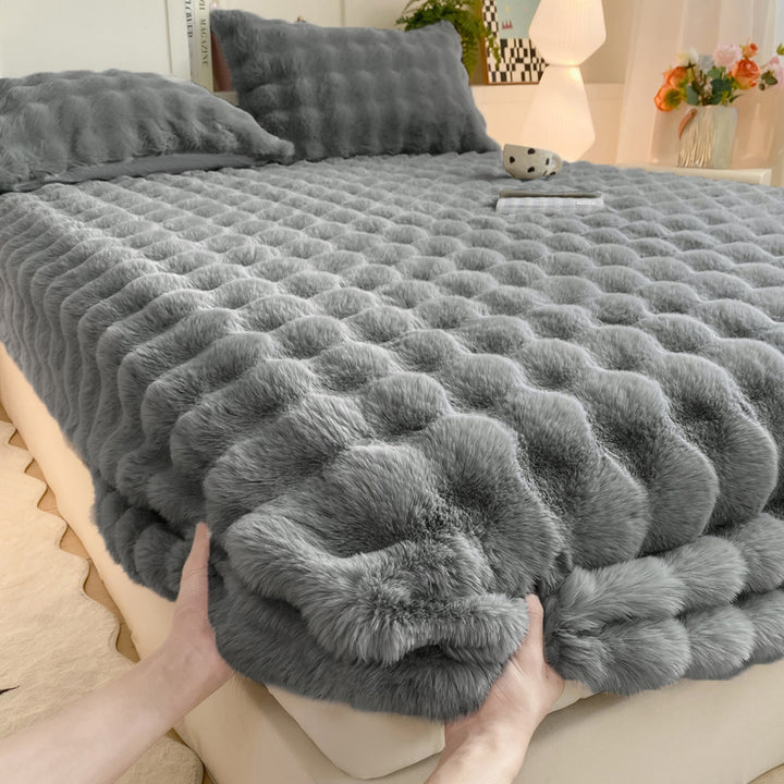 Flauschige Spannbettlaken mit Wärmefutter