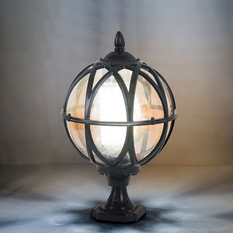 Traditionelle Kolonial-Globus-Glas-Aluminium 1-Licht-Außenleuchte für den Garten | Karnz