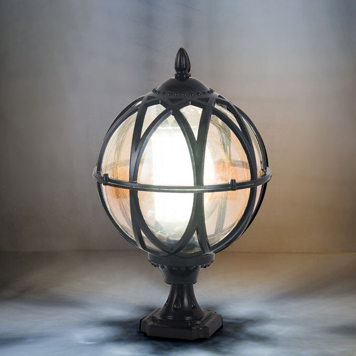 Traditionelle Kolonial-Globus-Glas-Aluminium 1-Licht-Außenleuchte für den Garten | Karnz