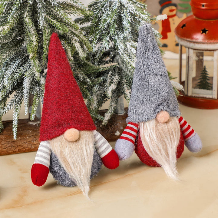 Weihnachtlicher Wichtel-Anhänger mit Armen