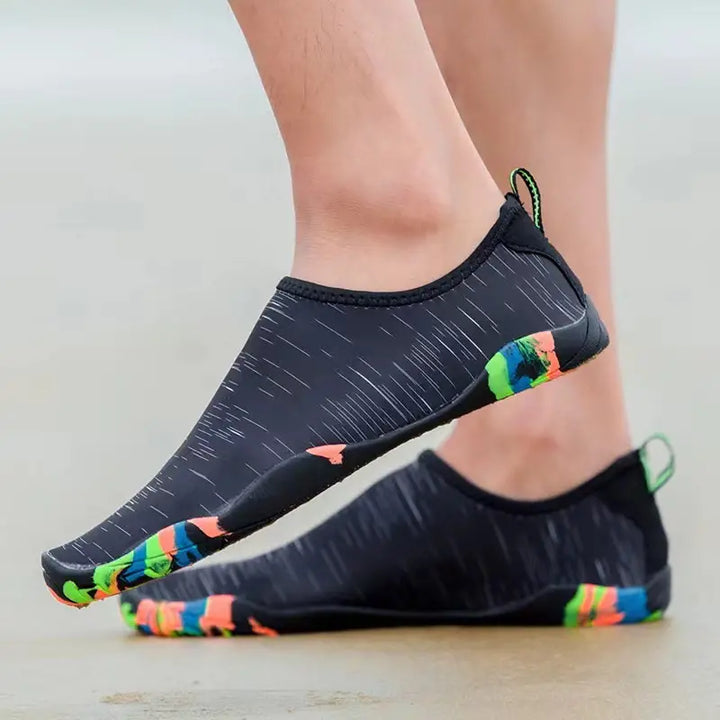 Karnz | Herren Wasserschuhe mit rutschfester Sohle, ideal für Strandaktivitäten