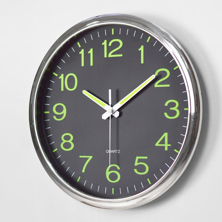 Beleuchtete Wanduhr – Stilvolle und präzise Zeitmessung