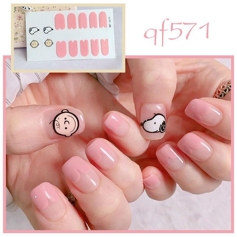 Künstliche Nagelkunst mit Smileys und Herzen Karnz