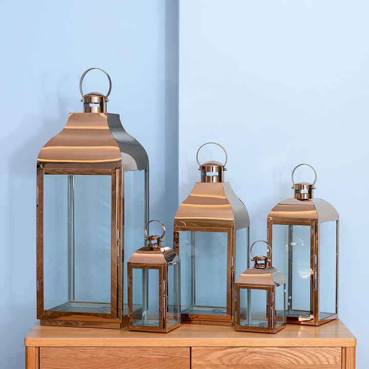 Glas-Paneled Metalllaternen-Trio mit Tragegriffen Karnz