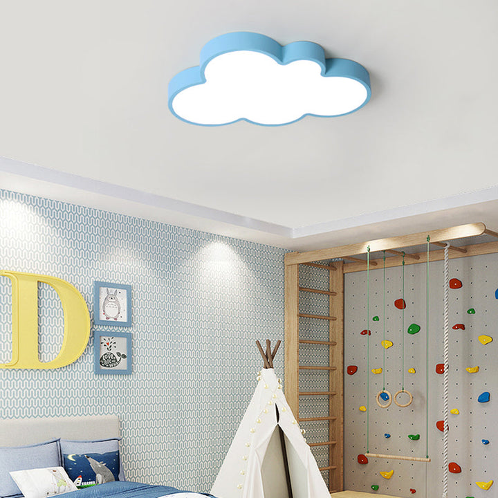 Kindgerechte Deckenleuchte Wolken Design | Karnz