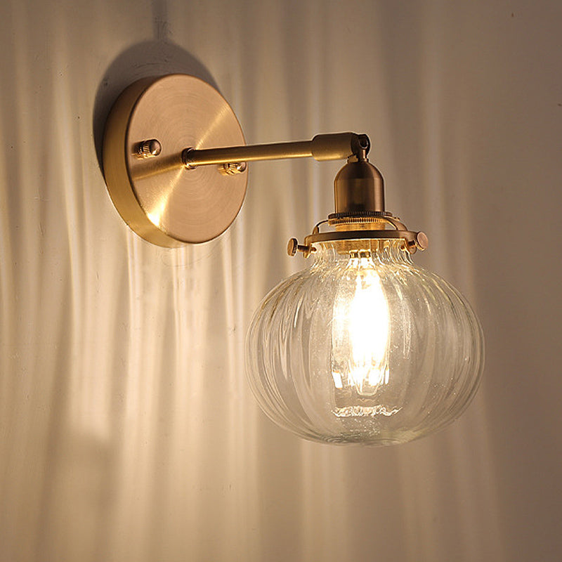 1 Kopf Wandmontierte Lampe Kolonial Orb Klar/Cognac Prismen Glas Wandleuchte Beleuchtungseinrichtung in Gold | Karnz