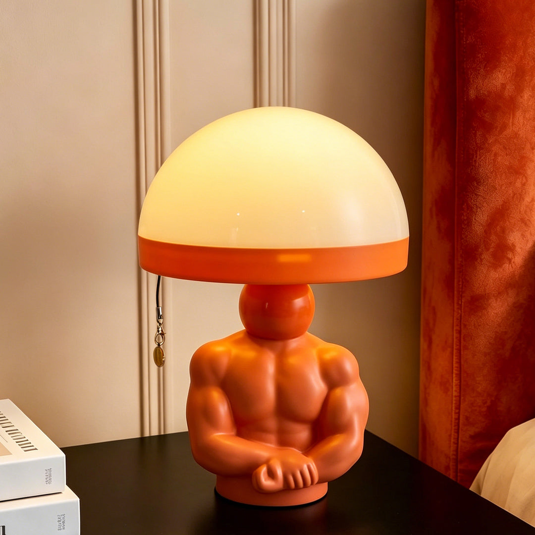Pilz-Tischlampe mit Muskel-Figur