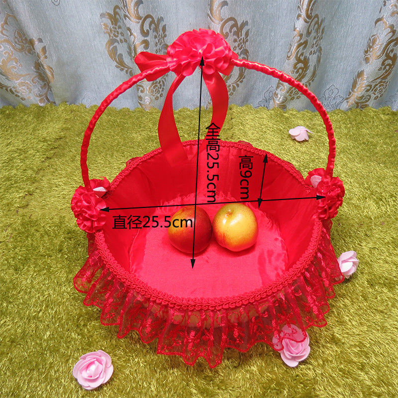 Damen Eleganter Dekorationskorb mit Tüll und Blüten Karnz