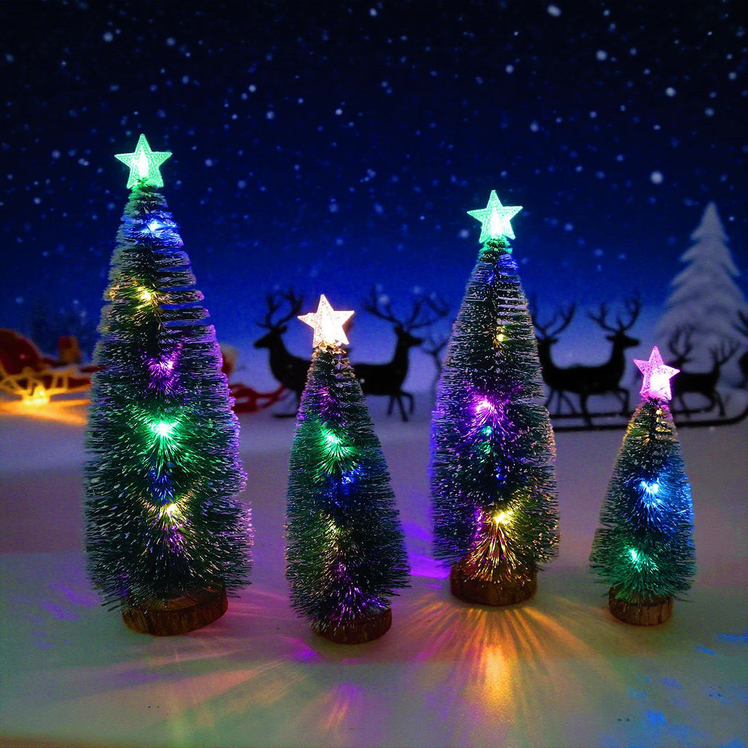 Mini-Weihnachtsbaum mit Beleuchtung und Kunstschnee
