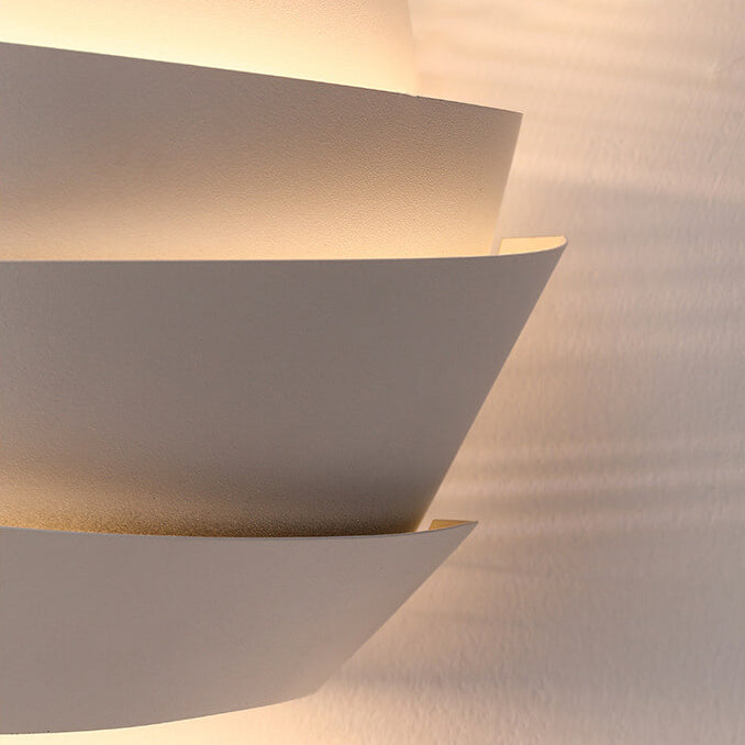 Skandinavische Wandlampe mit doppelten Lichtpunkten - NordGlow | Karnz