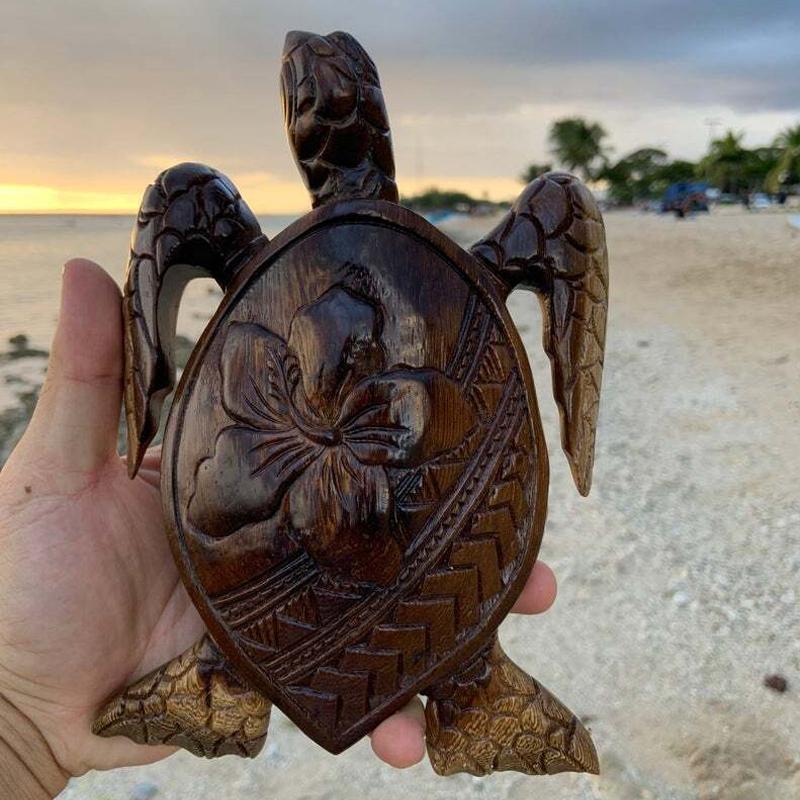 Holzskulptur Hawaii-Schildkröte | Karnz