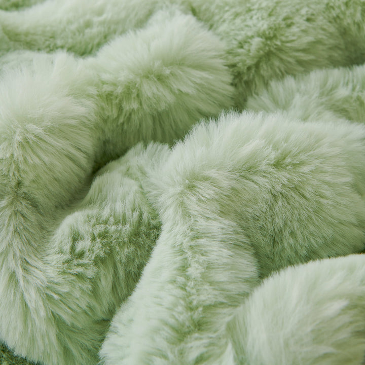 Luxe Ripple Faux Fur Sofa Cover - Modern, Stylisch & Langlebig Sofa Schutz | Karnz