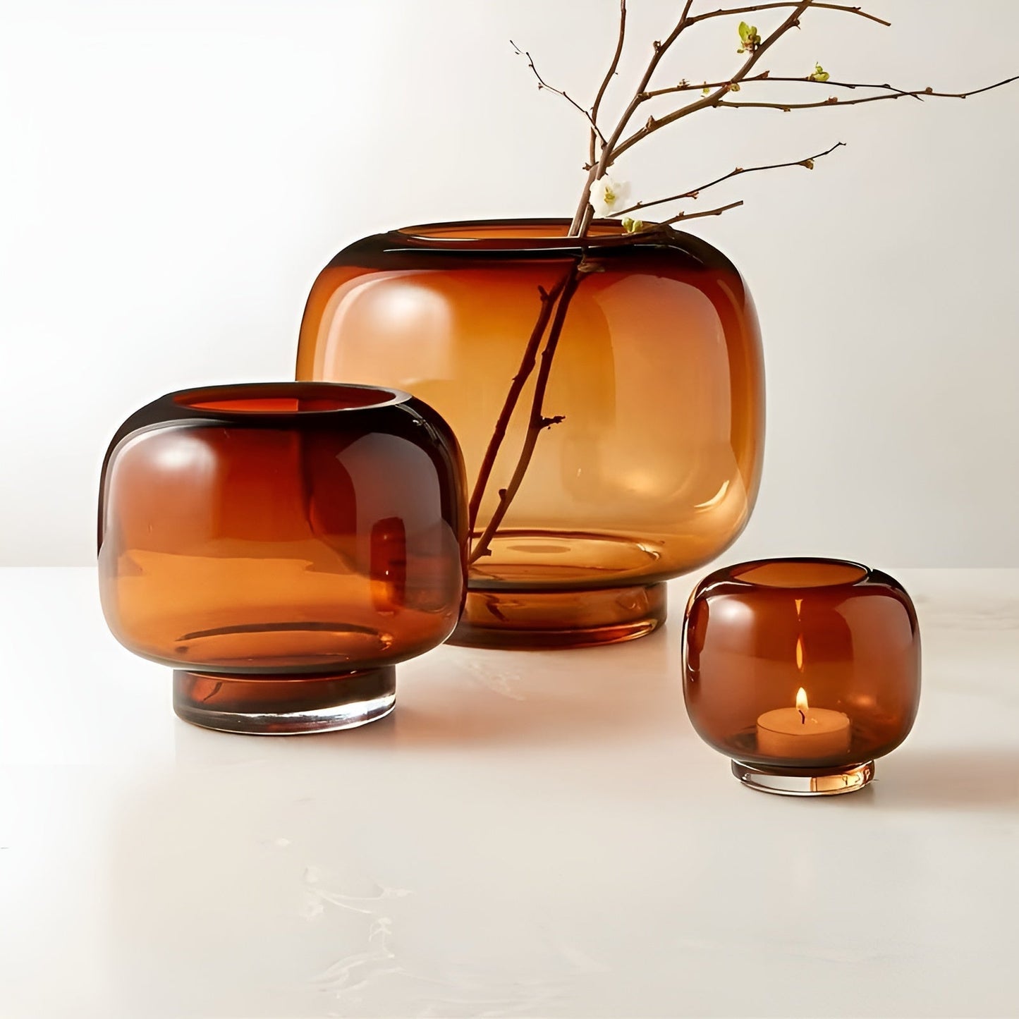Handvase aus Glas von Karnzown – minimalistisch und dekorativ | Transparenter Innenraum für Blumen, Hydrokultur und moderne Pflanzen in Bernstein