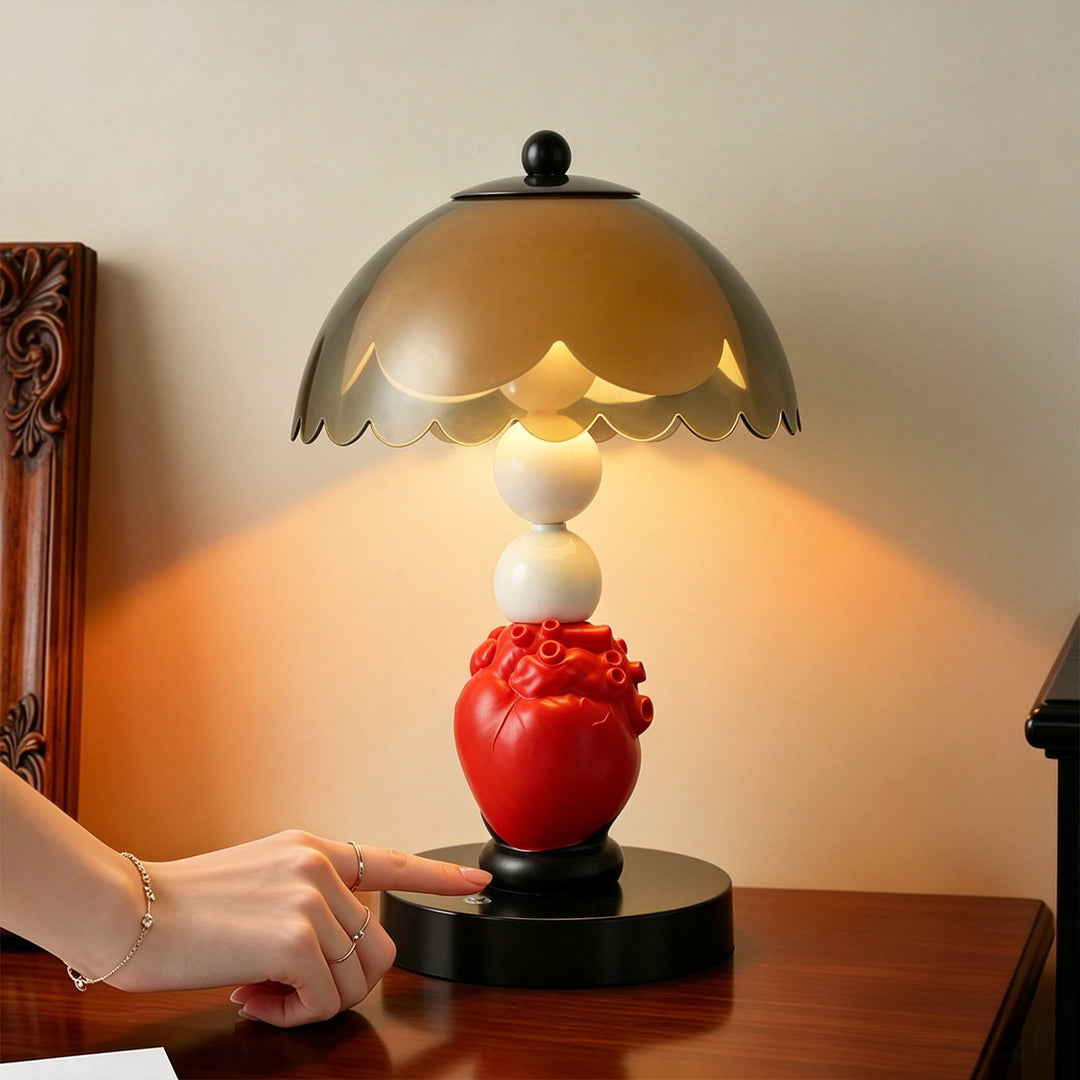Herz-Tischlampe, moderne Kunstform