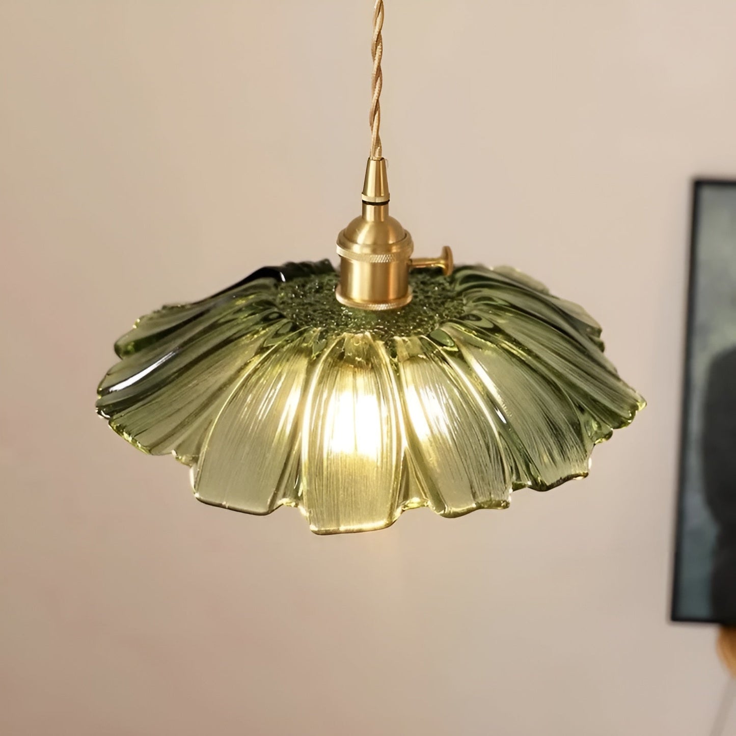 Hängeleuchte mit floralem Motiv – Warmes Licht & stilvolles Design | Für Ihr Zuhause | Karnz