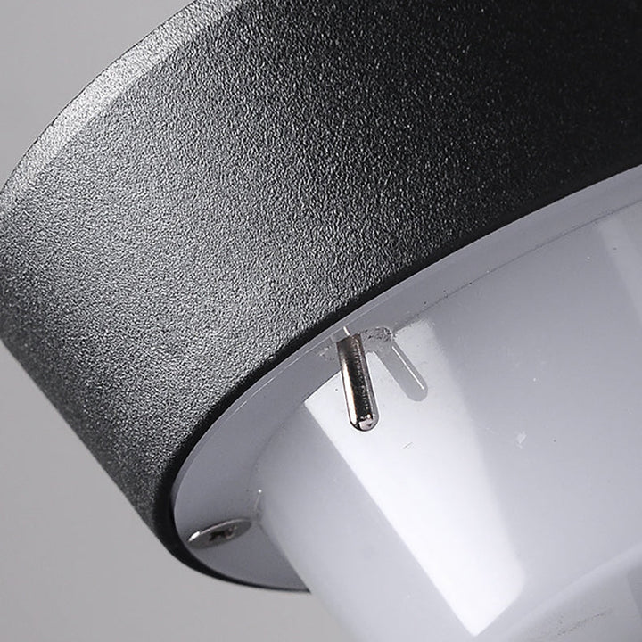 Moderne Einfachheit Wasserdichte Solar Ronde Aluminium Acryl Außenlichter Für Garten | Karnz