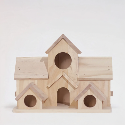 Vogelhaus aus Kiefernholz im Landhausstil