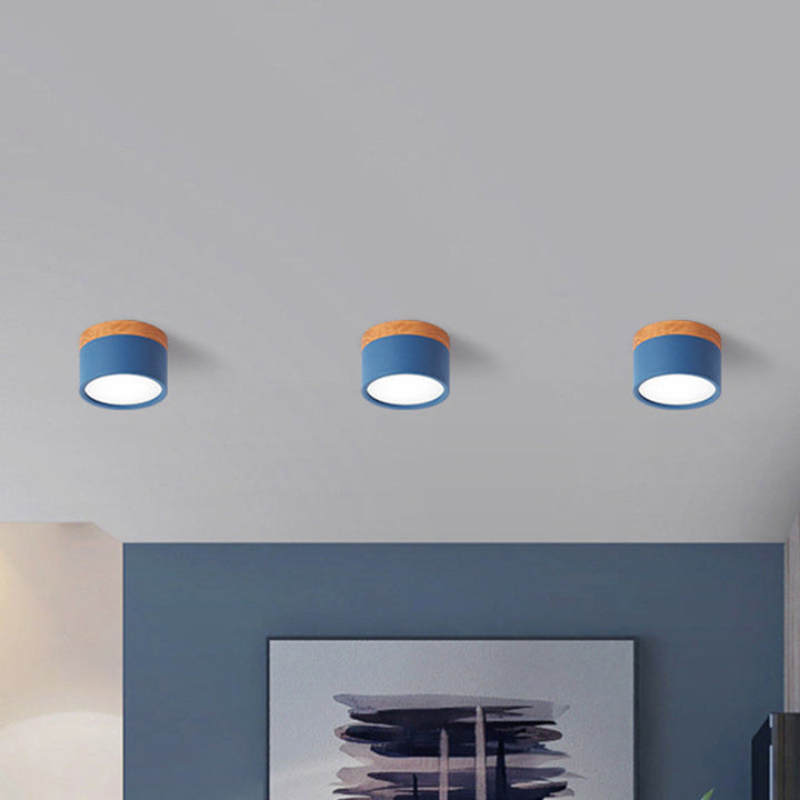 Moderne Macaron Deckenlampe – Kompakte Metall/Holz Deckenleuchte für Küche und Bar in Gelb, Karnzau und Schwarz | Karnz
