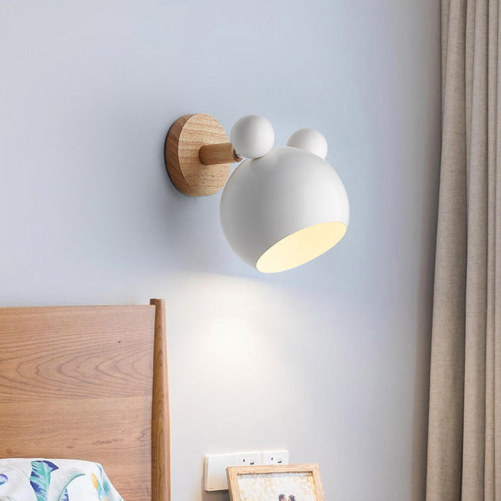 Bär/Glocke Rotierende Wandmontierte Lampe Macaron Eisen 1-Kopf Nachttisch Lese Wandlicht in Weiß/Rosa/Grün und Holz | Karnz