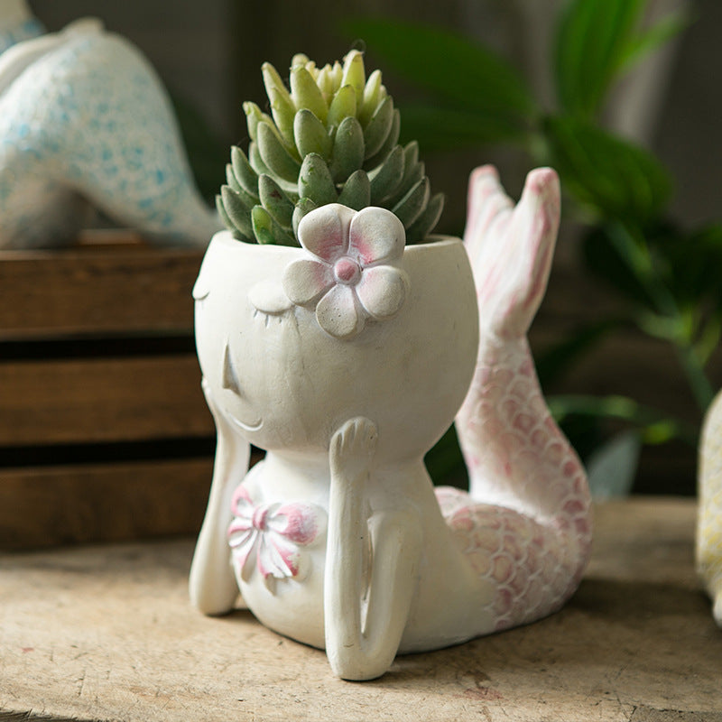 Künstlerische Blumengefäße Karnz
