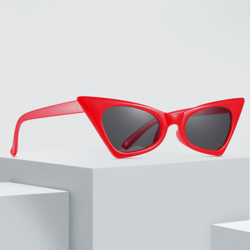 Damen Katzenaugen-Sonnenbrille mit kunstvollem Rahmen und UV-Schutz Karnz