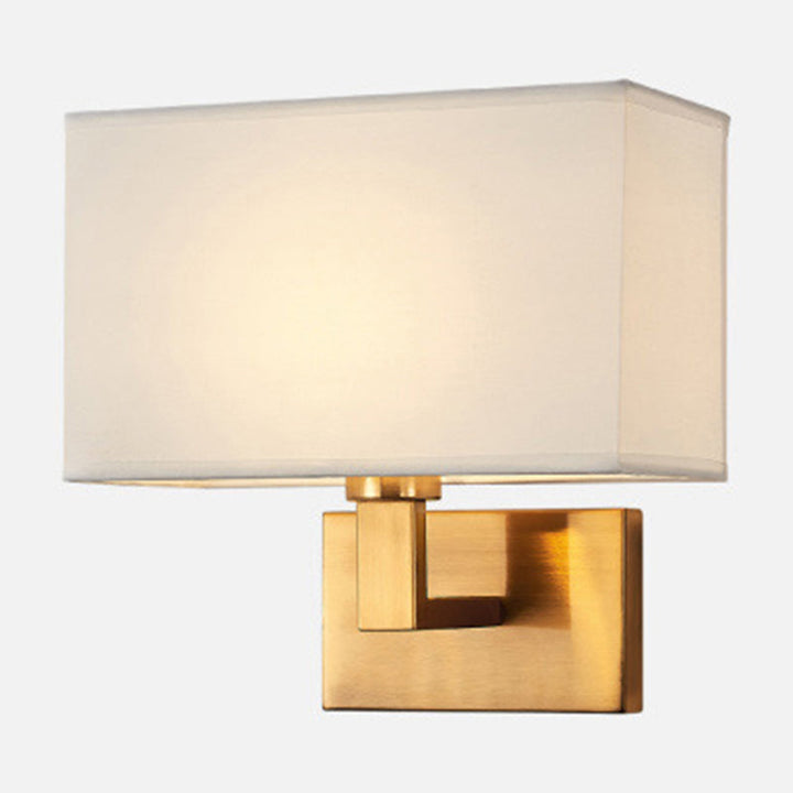 Postmoderner Kubus Wandleuchte Stoff 1-Licht Nachttisch Lese Wandleuchte in Weiß/Beige/Braun mit Schwarz/Gold Arm | Karnz