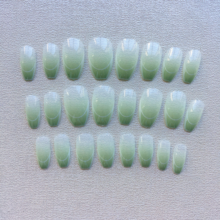 Elegante Press-On-Nagelerweiterungen