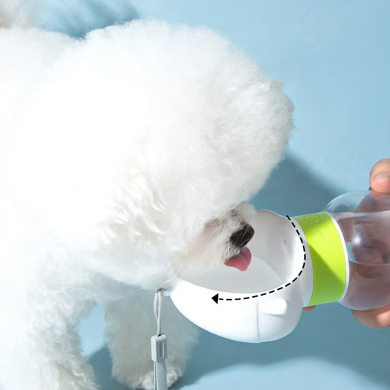 Tragbare Wasserflasche für Haustiere, 600 ml